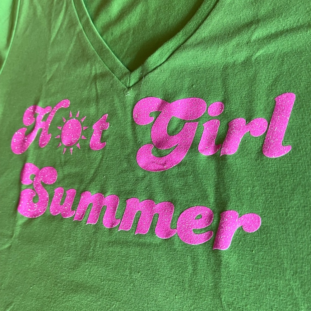 V-Neck Tee with Pink 'Hot Girl Summer' Print